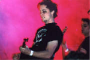 vt0303_06.jpg