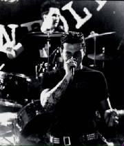 vt0303_09.jpg